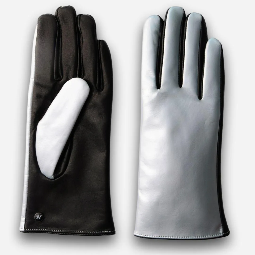 Silberne Damenhandschuhe