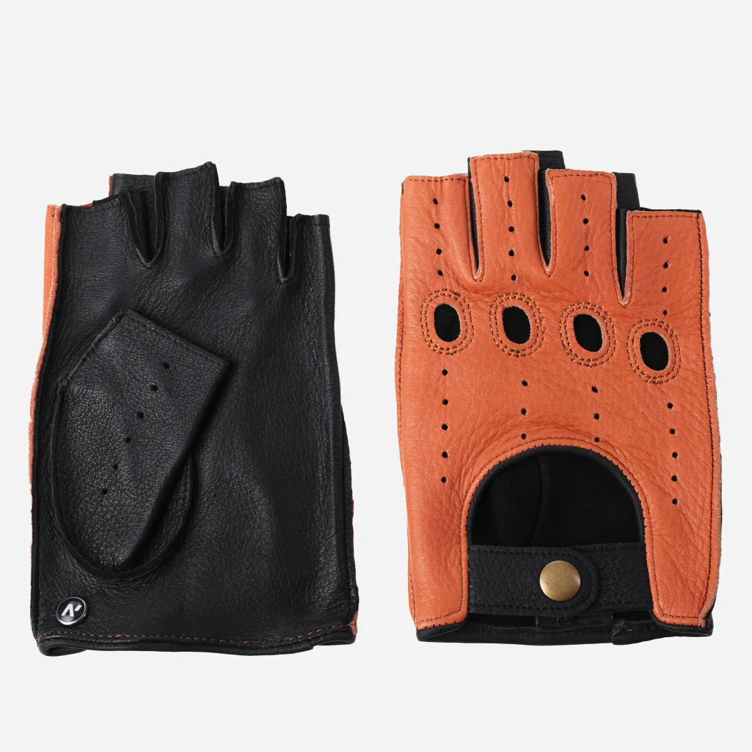 hellbraune fingerlose Damenhandschuhe