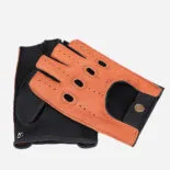 hellbraune fingerlose Handschuhe